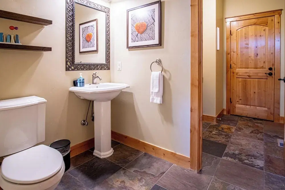 Cranbrook Cottage - Family Home + Hot Tub + Pool Table