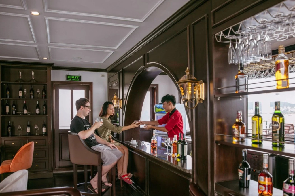 Halong Athena Cruise