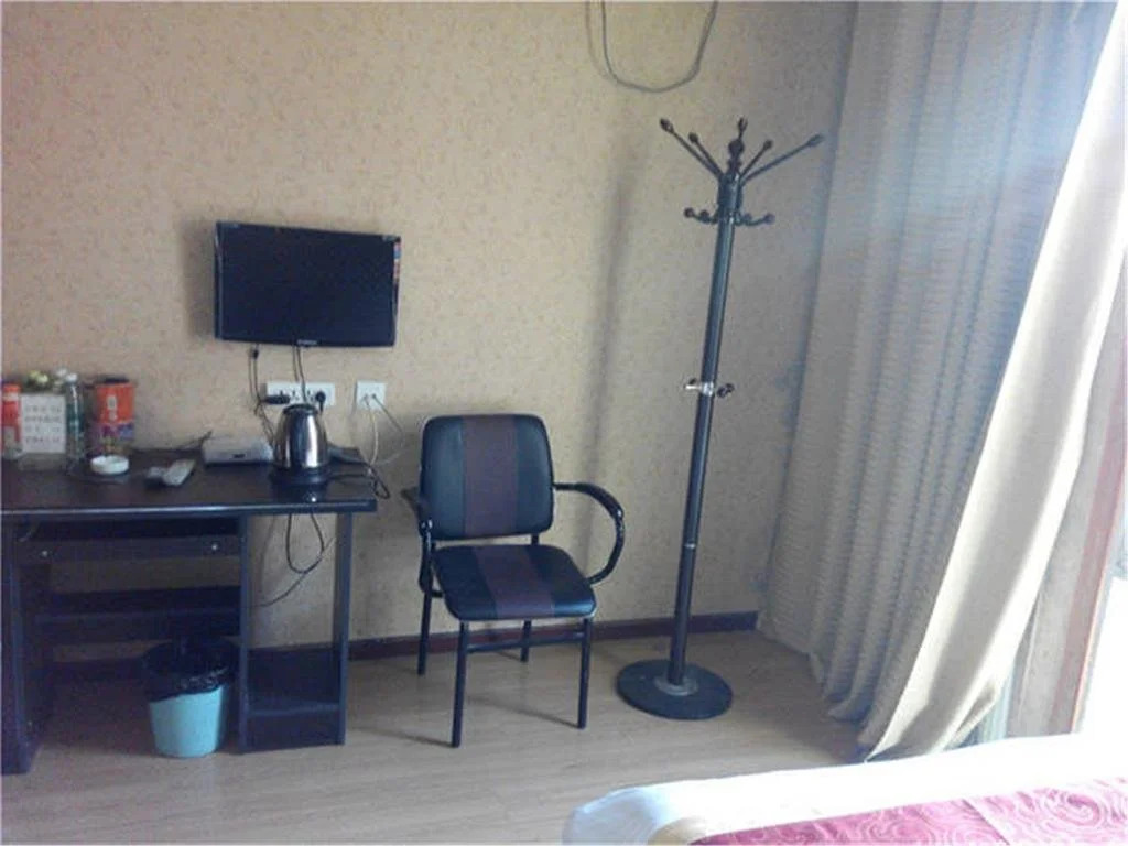 Ge'er Express Inn