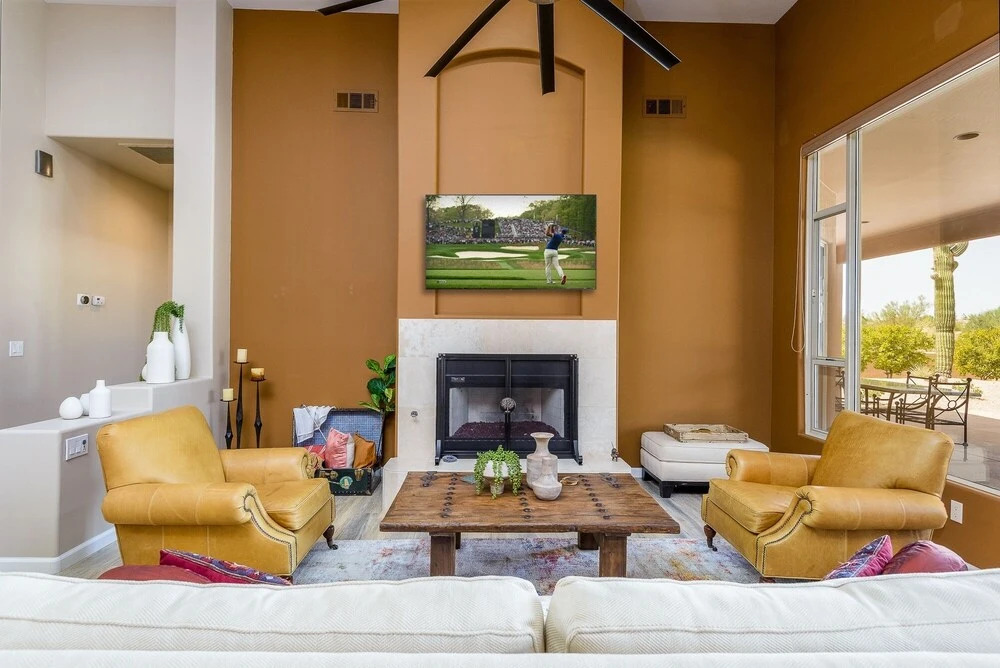 Casa Monument 3 Bedroom Home by RedAwning