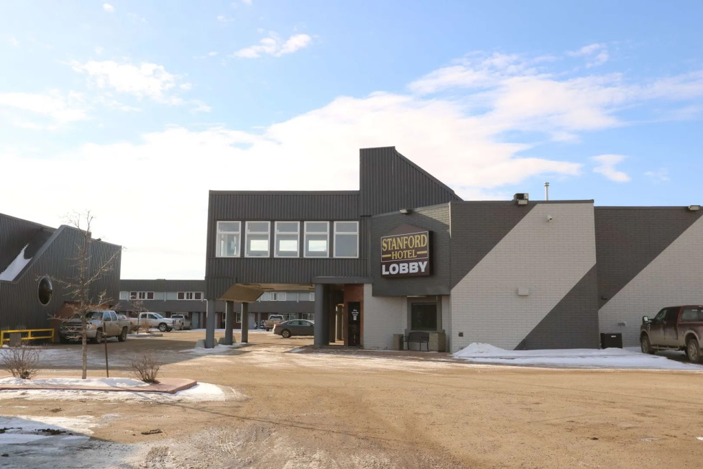 Travelodge by Wyndham Grande Prairie