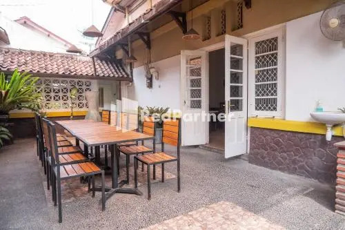 Monginsidi Guest House