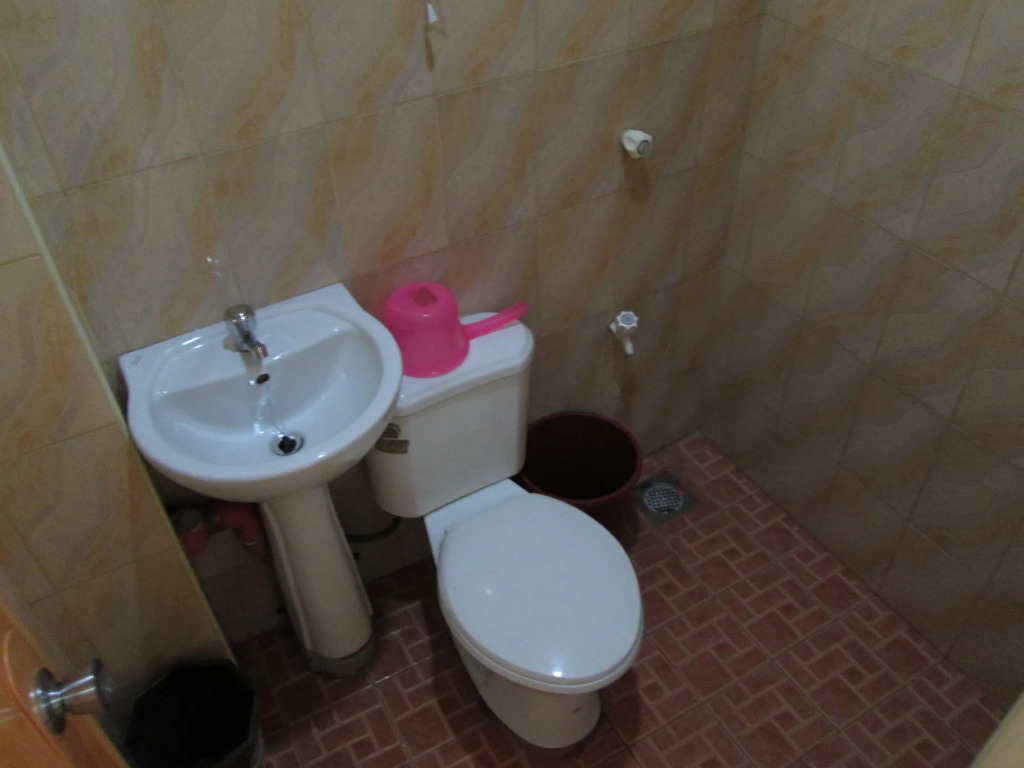 AJ Travellers Inn