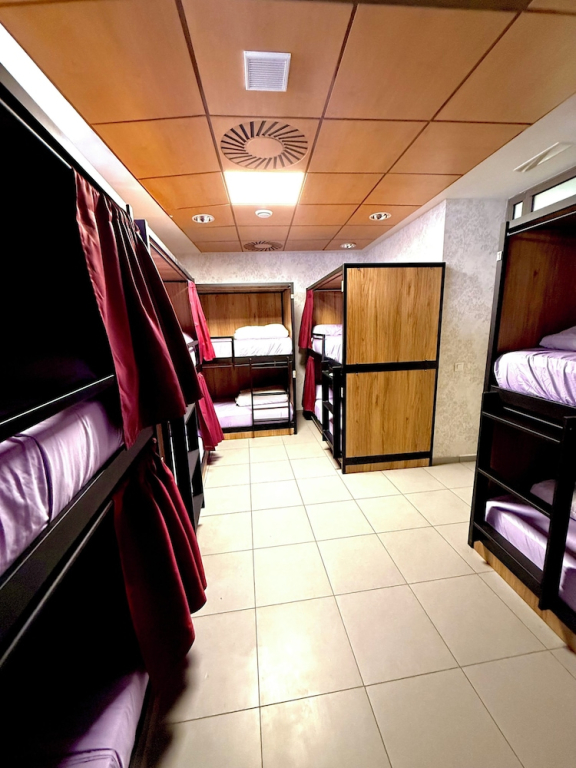 PALOMERAS Coliving & Coworking