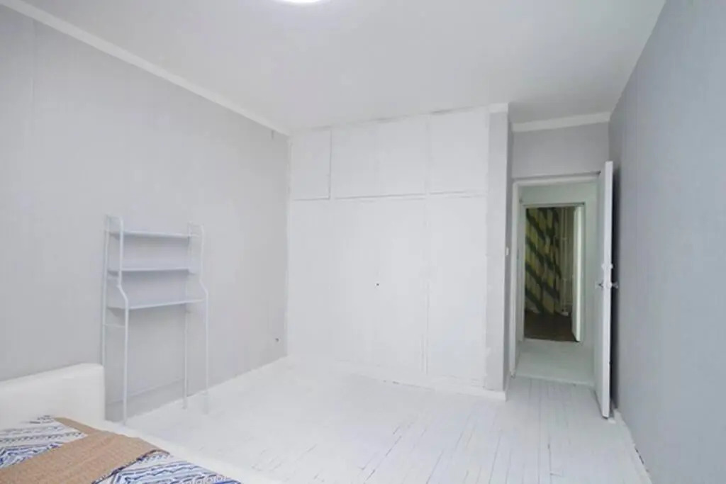 Two bedroom apartment at Circus