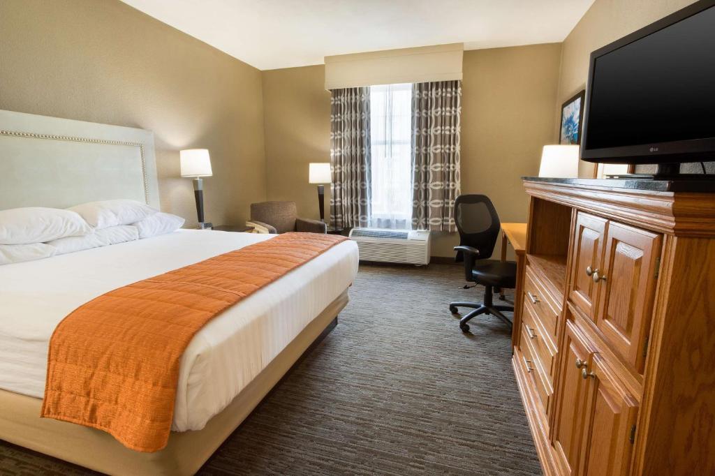 Drury Inn & Suites Lafayette LA