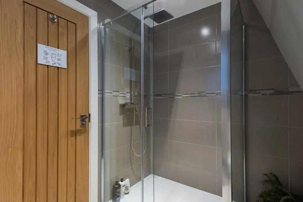 The Escalier Mews - Stunning 3bdr Home Flooded With Light