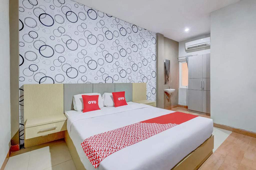OYO Flagship Tembok Batu Residence