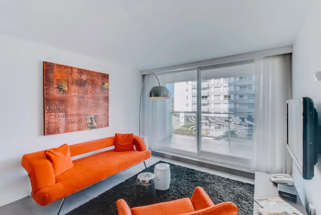 Oceana Suites Yoo Suite 305