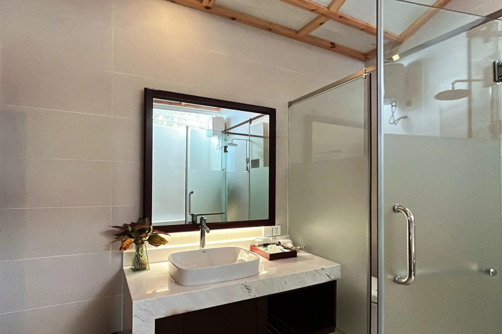 Hoang Ngoc Beach Resort