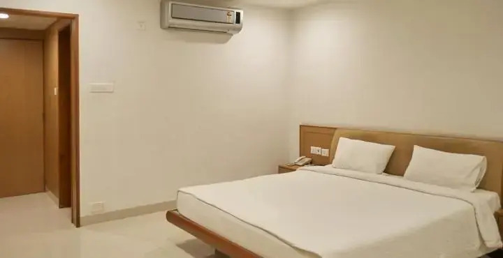 Sybaritic Suites