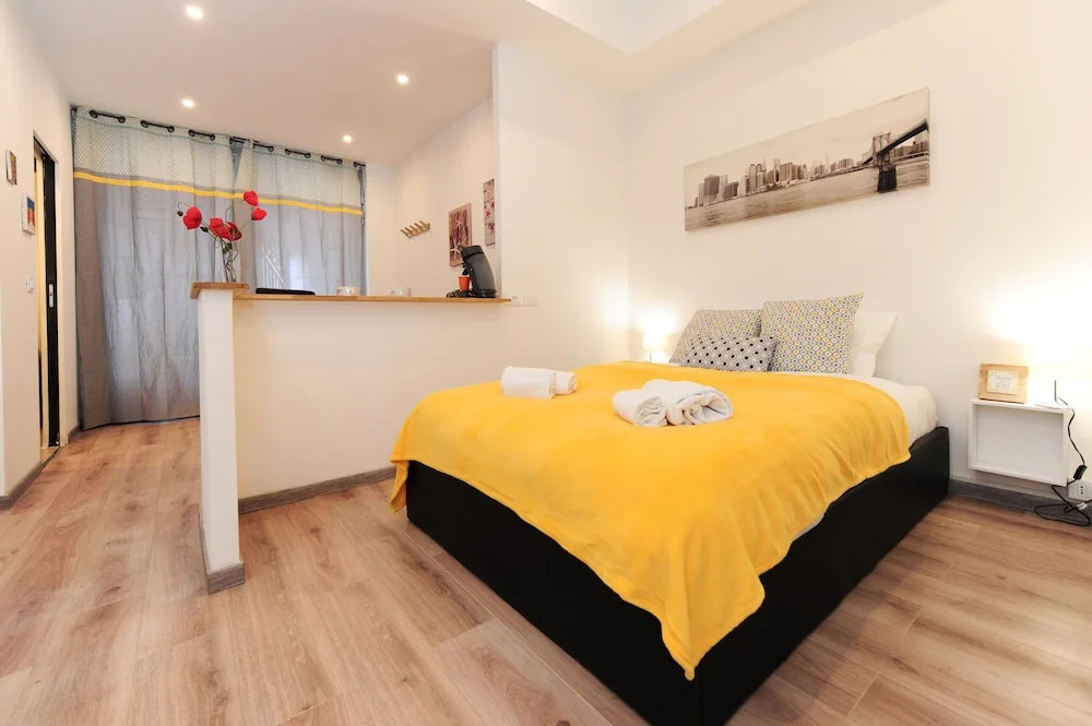 Beautiful 3BR Downtown Suites by Sonder