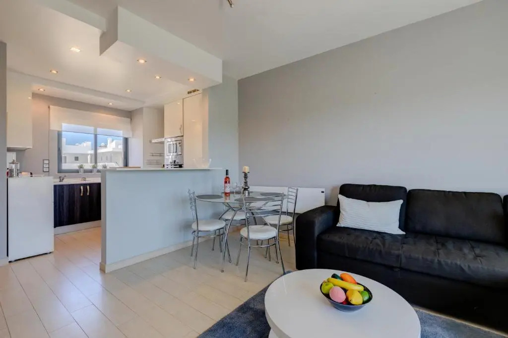 One Bedroom Apartment in Albur Village 1A
