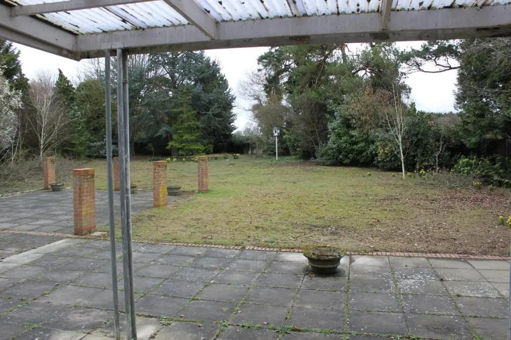 Brookside Lodge