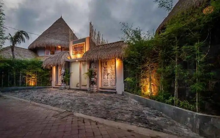 3BR Luxury Villas Merci Resorts Seminyak 1