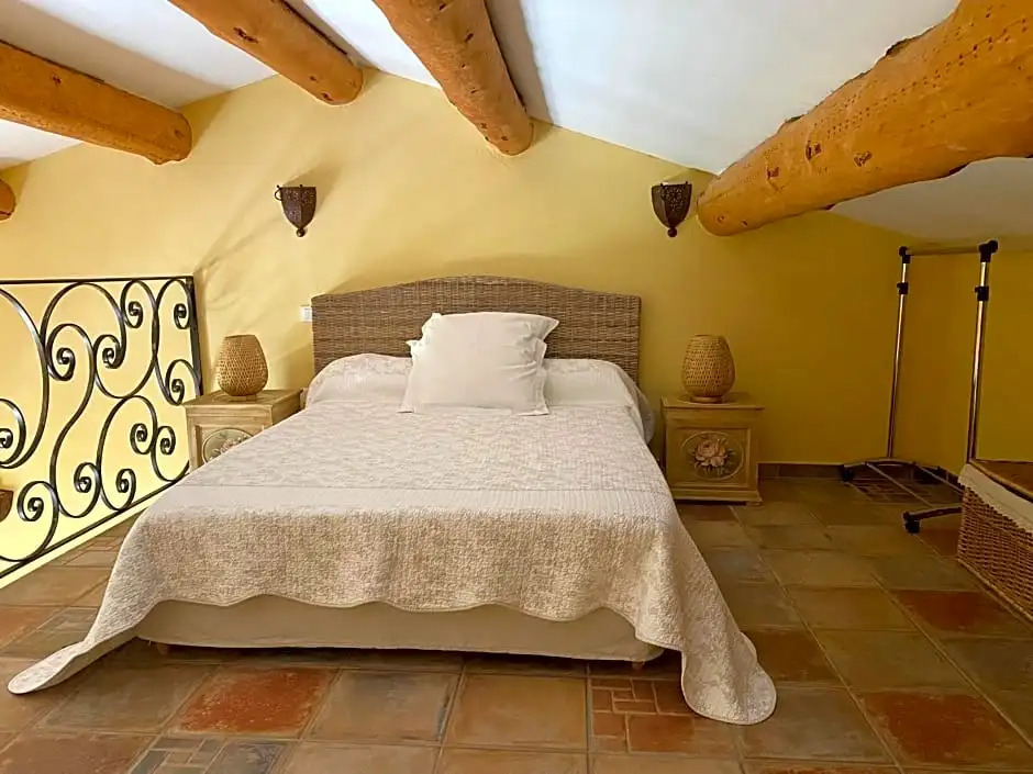 Chambres dhôtes et studios de charme - A Mandria