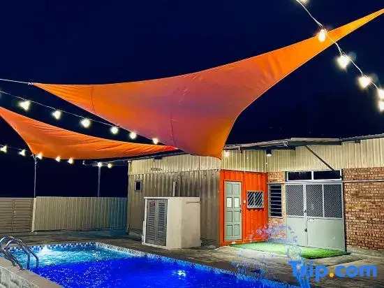 The Rina Homestay• Private Pool • Karaoke • BBQ