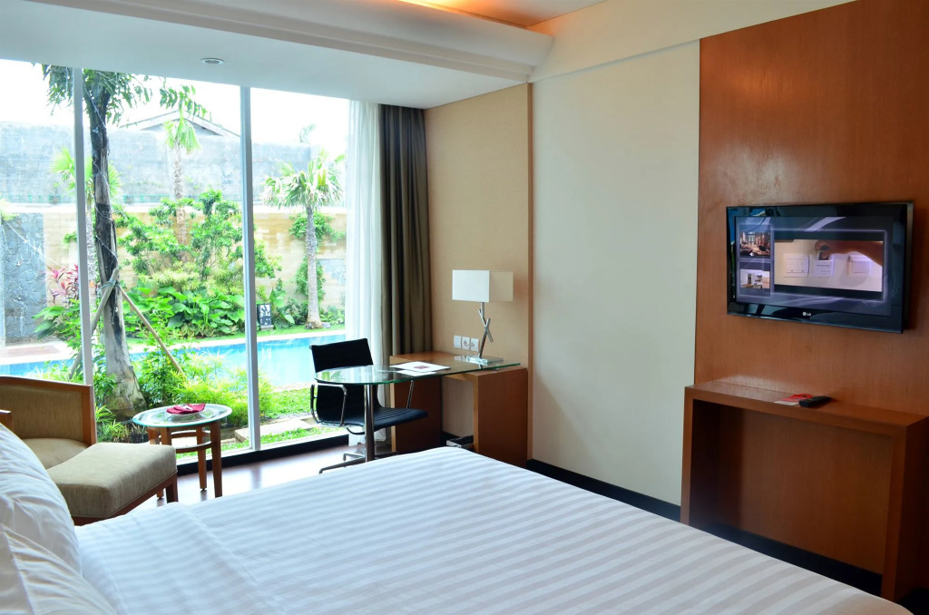 Emersia Hotel and Resort