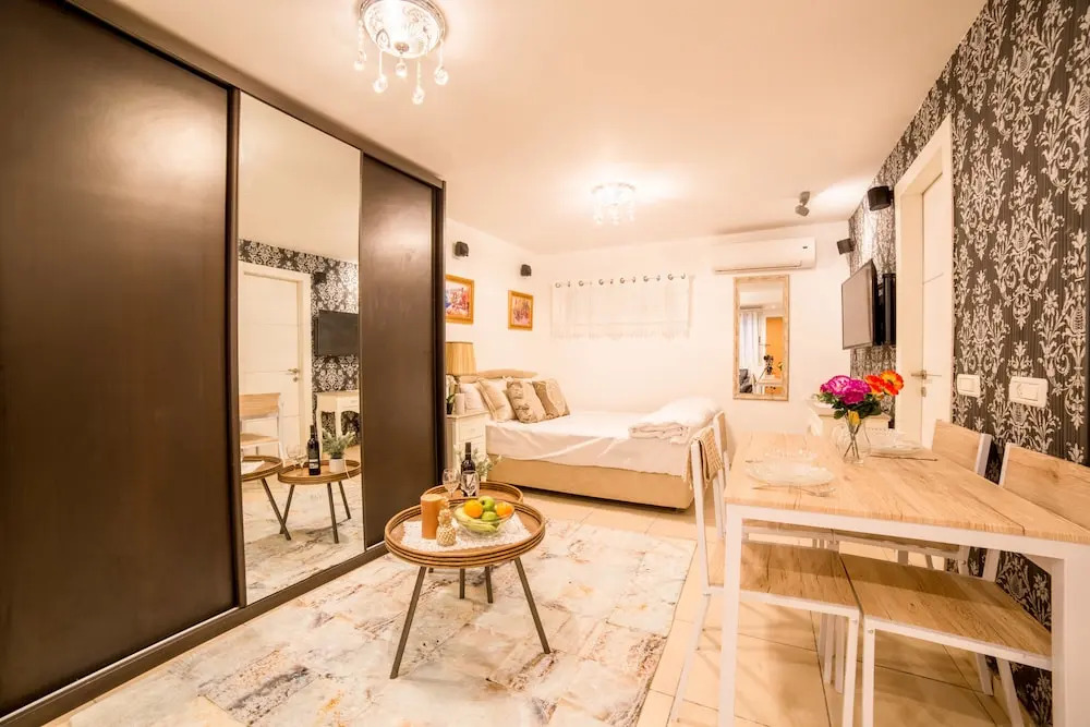 Premium suites on the Beach in Ruppin 28