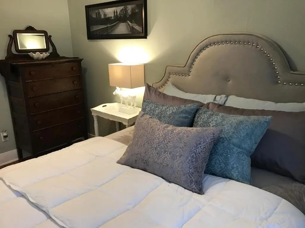 Vineyard Mansion B&B