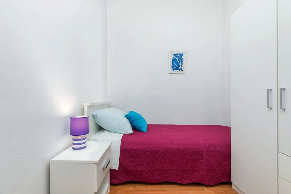 Apartment 365