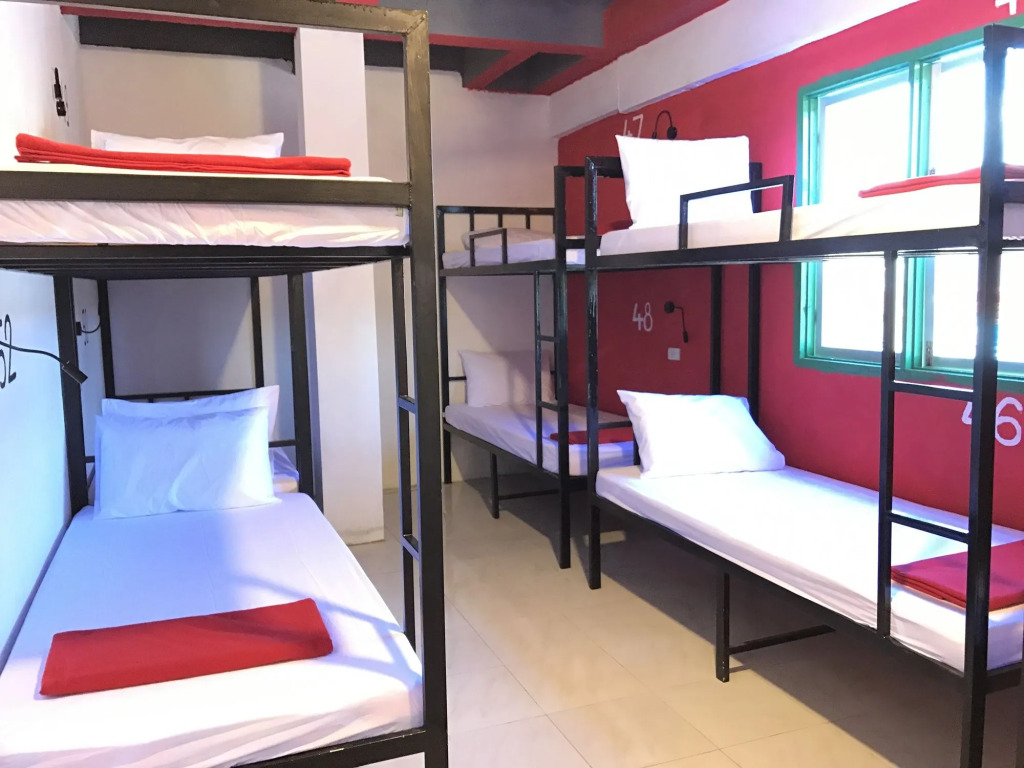 Vangvieng Rock Backpacker Rooftop Hostel