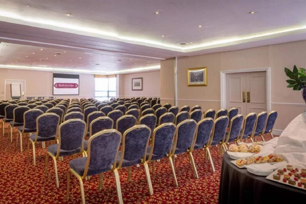 Ballsbridge Hotel