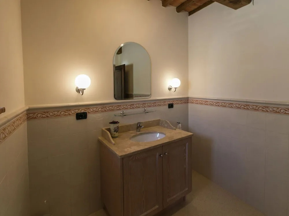Scenic Stay in Poppi With Pool