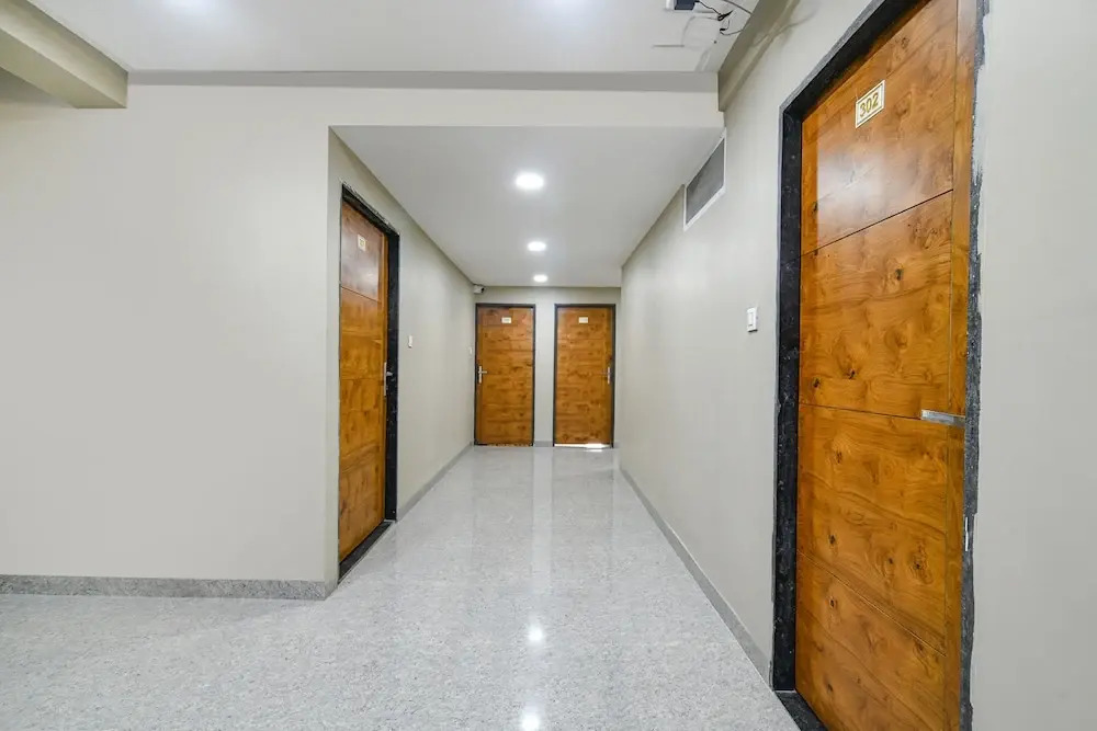 Fabhotel Classic Inn
