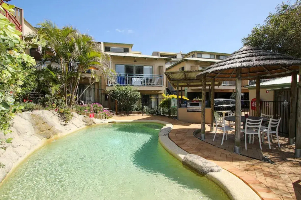 The Dunes + 100M To Beach + Pool + Exceptional Location