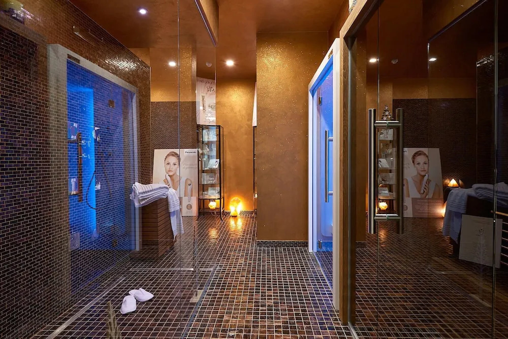 Ricaroka exclusive room & spa