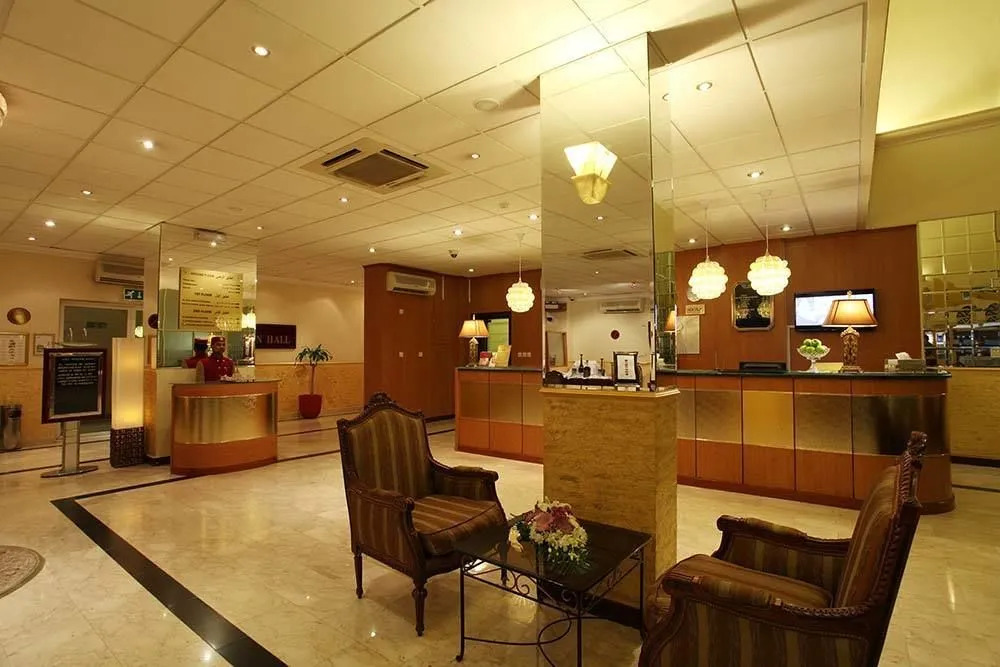 Gulf Paradise Hotel