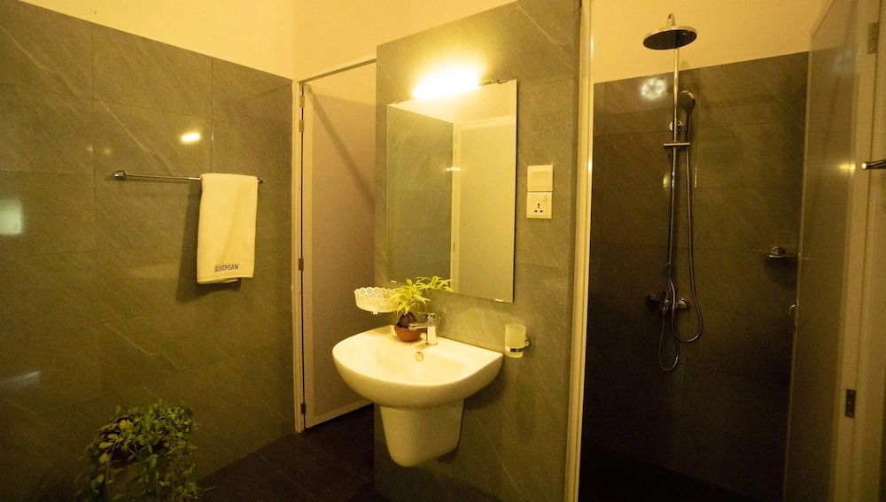 Bohemian Hostel - Negombo