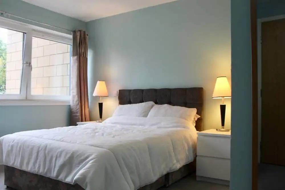 Spacious 2 Bedrooms Apartment in Strada Complex