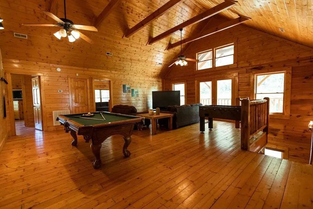 Caney Creek Lodge by RedAwning