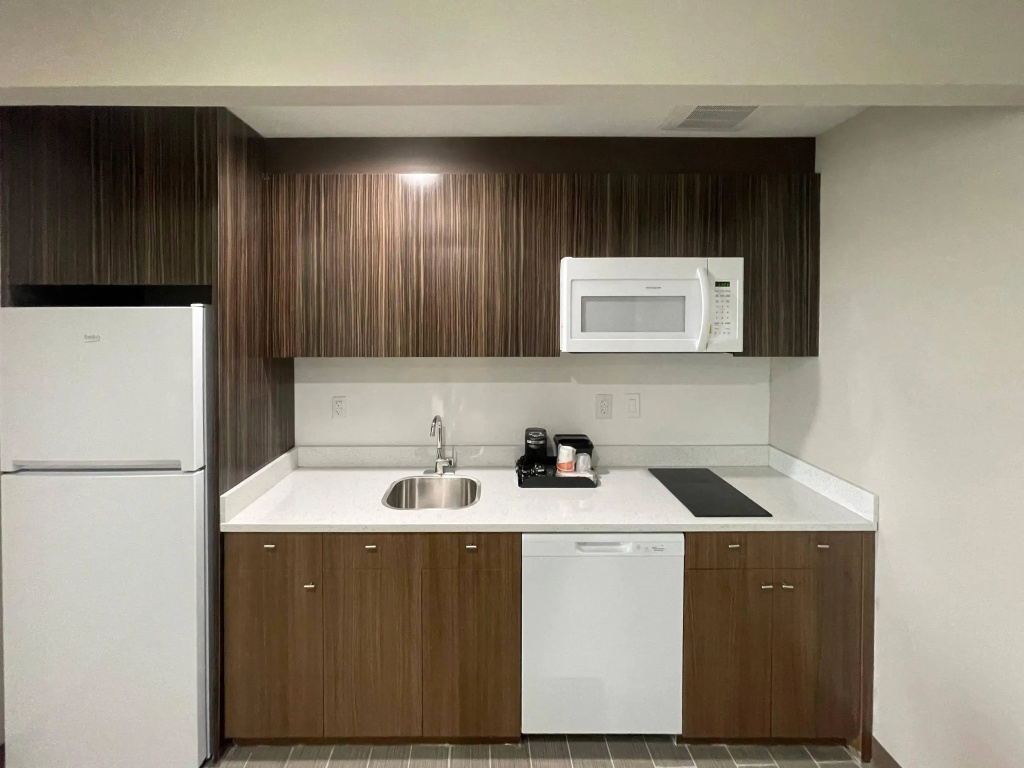 MainStay Suites Bronx - Belmont