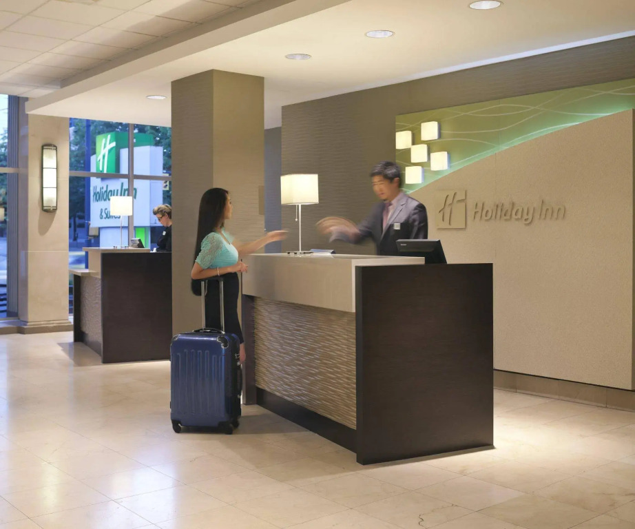 Holiday Inn & Suites Vancouver Downtown by IHG