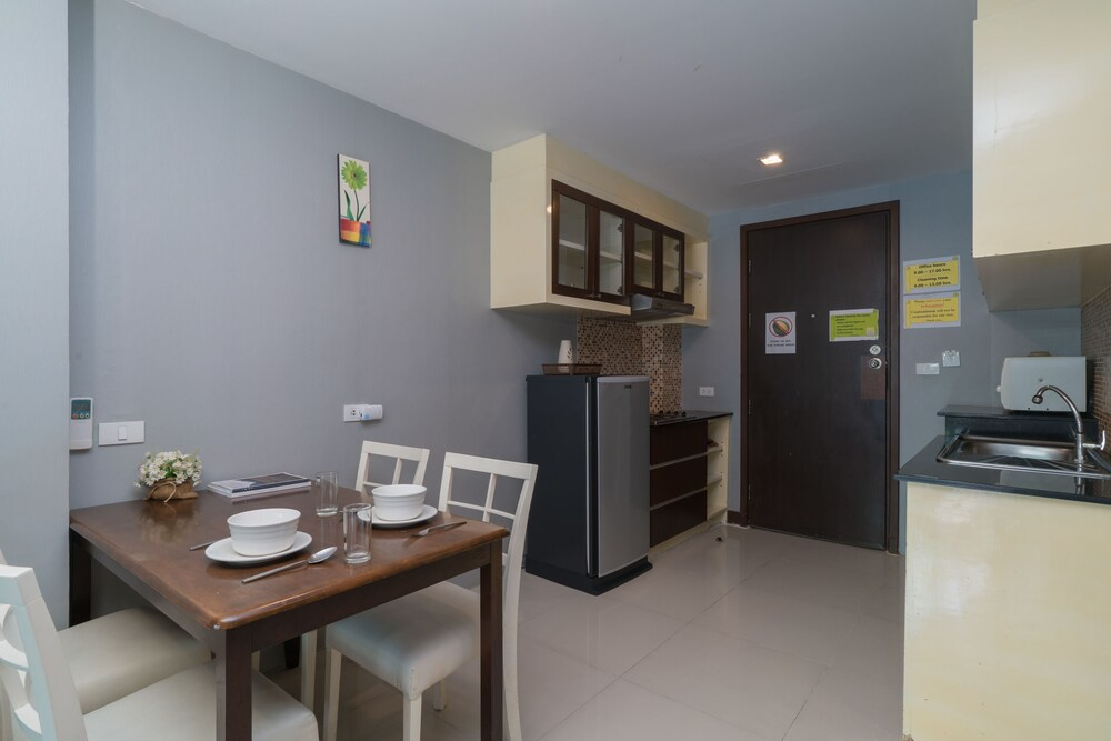Dee Residence Phuket