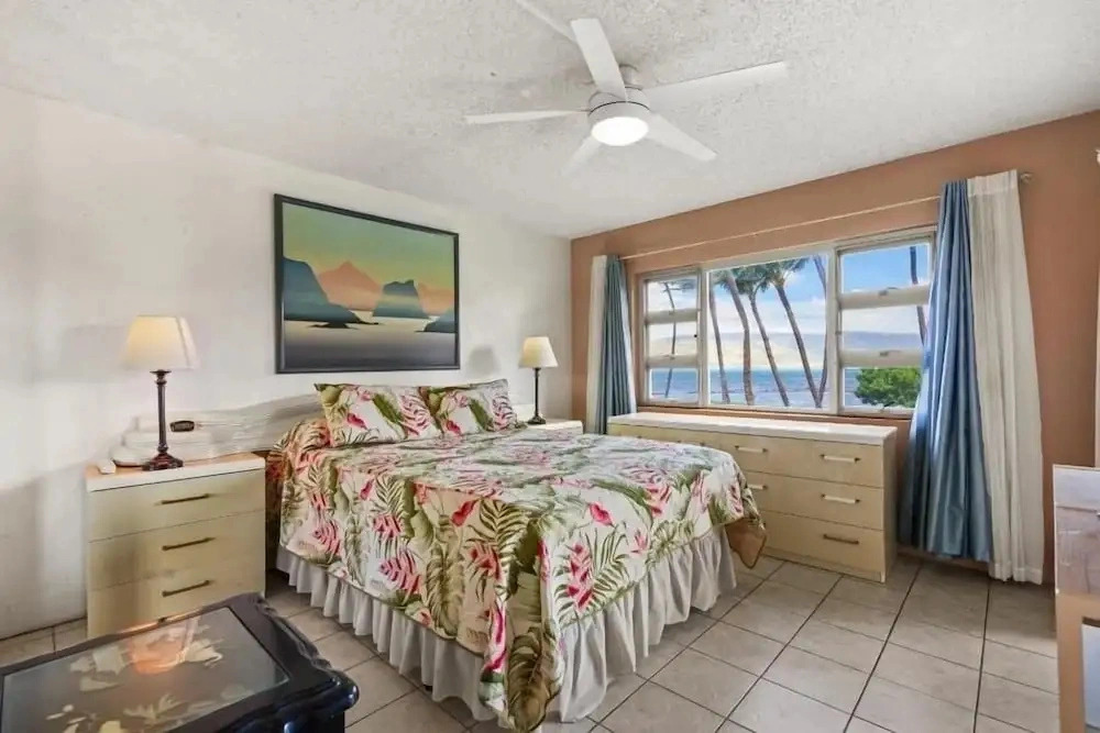 Menehune Shores, #206 2 Bedroom Condo