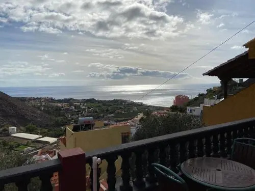 Casa Roja La Calera