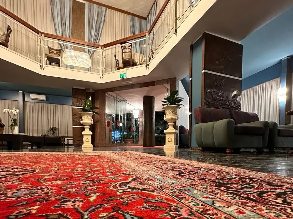 Hotel Caravelle