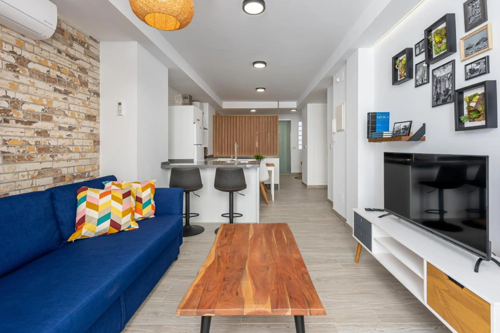 LA TRINIDAD SUITES