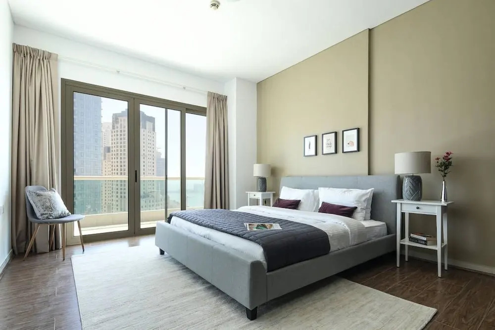 Breathtaking Beach Views in This 2BR in Marina!