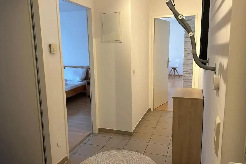 Modern Flat incl Parking, near Metro U1