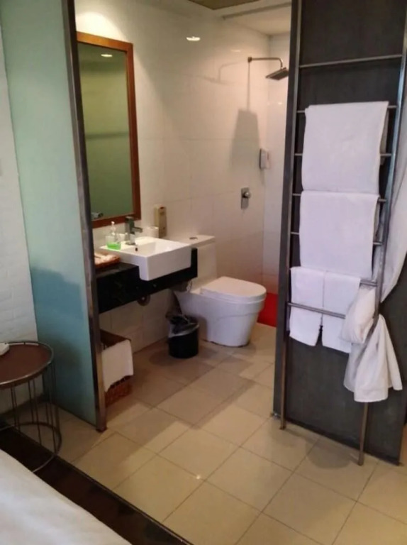 Zhangjiagang Newstay Vogue Hotel