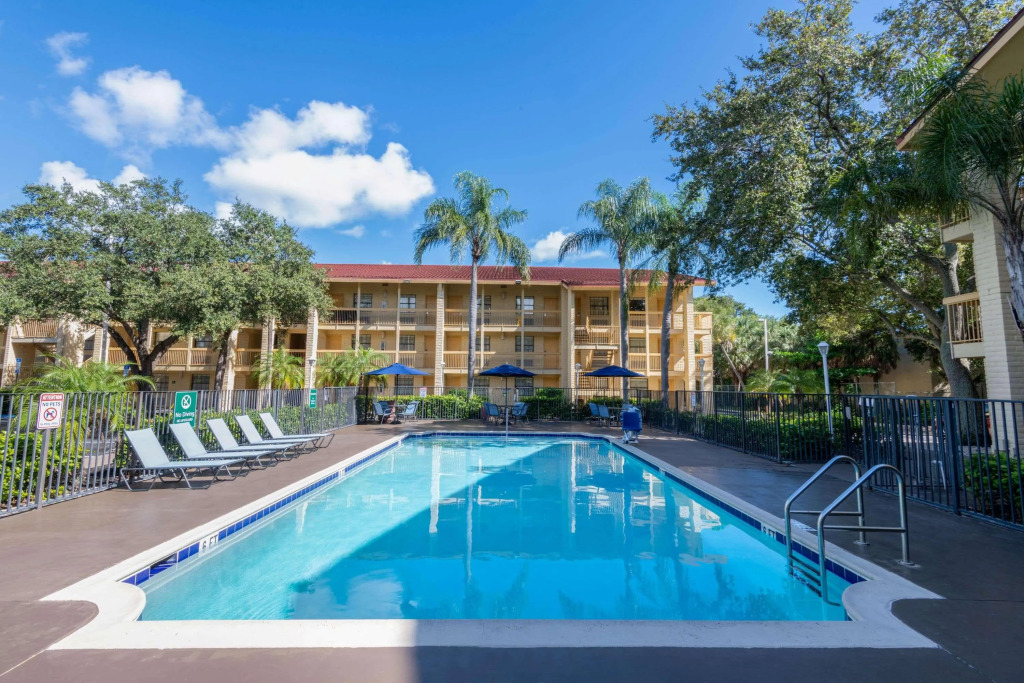 La Quinta East Deerfield Beach - Boca Raton