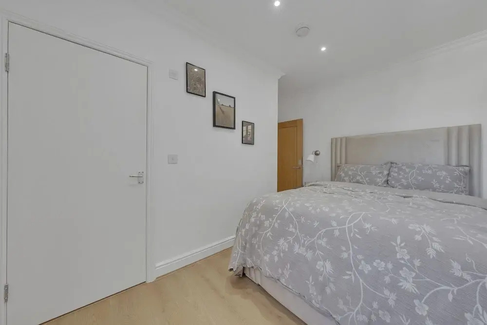 The Paddington Apartments