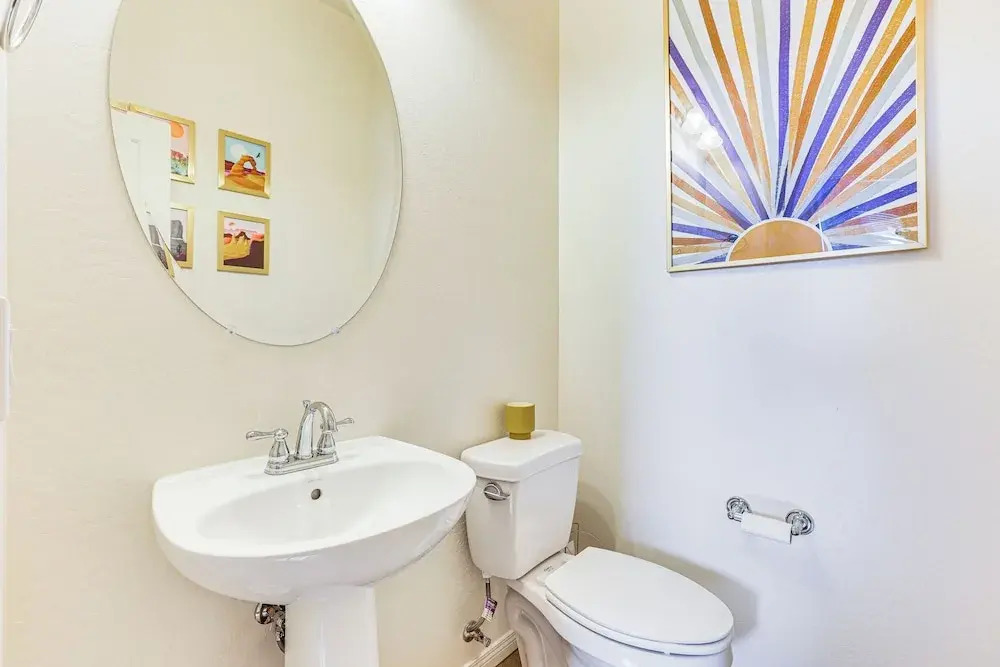 Outdoor Oasis in Goodyear: Stay & Play!