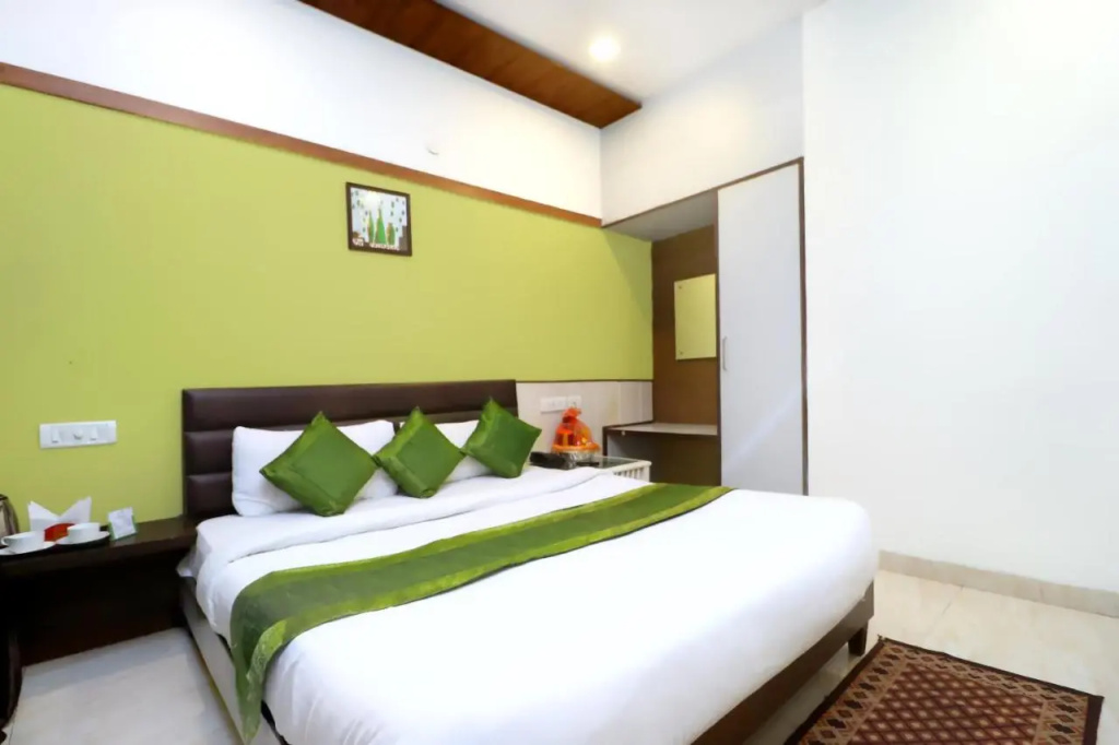 Hotel Seven- Center of City Chandigarh