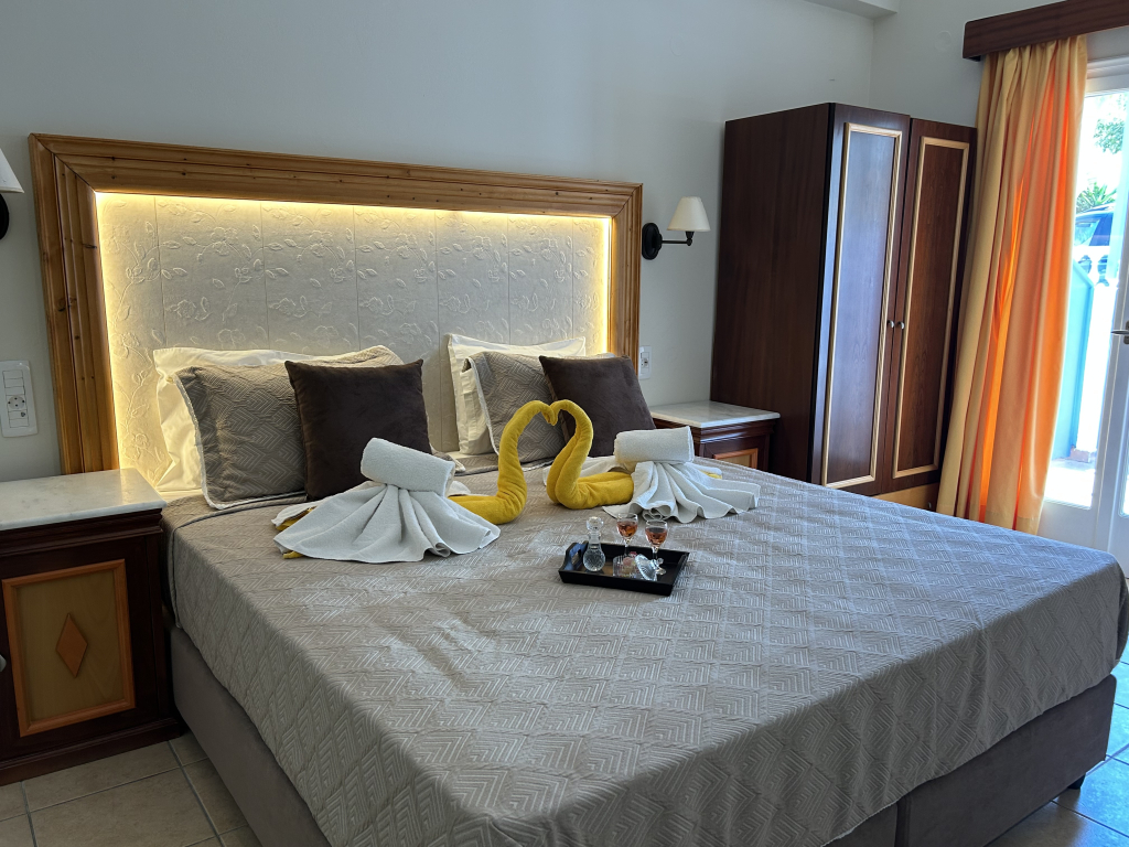 Karidis Hotel
